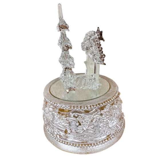 VTG Roman  Inc Crystal Nativity Scene Music Box Silent Night Christmas T… - Picture 8 of 12